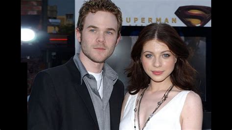 michelle trachtenberg relationships|Michelle Trachtenberg is Dating Talent Agent Jay。